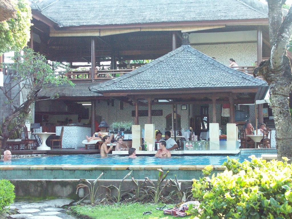 โรงแรมบาหลีซานิ พัดม่า เลอกีอัน ภายนอก รูปภาพ